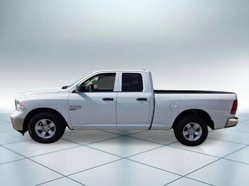 Used 2024 RAM 1500 Classic SLT RWD image 9