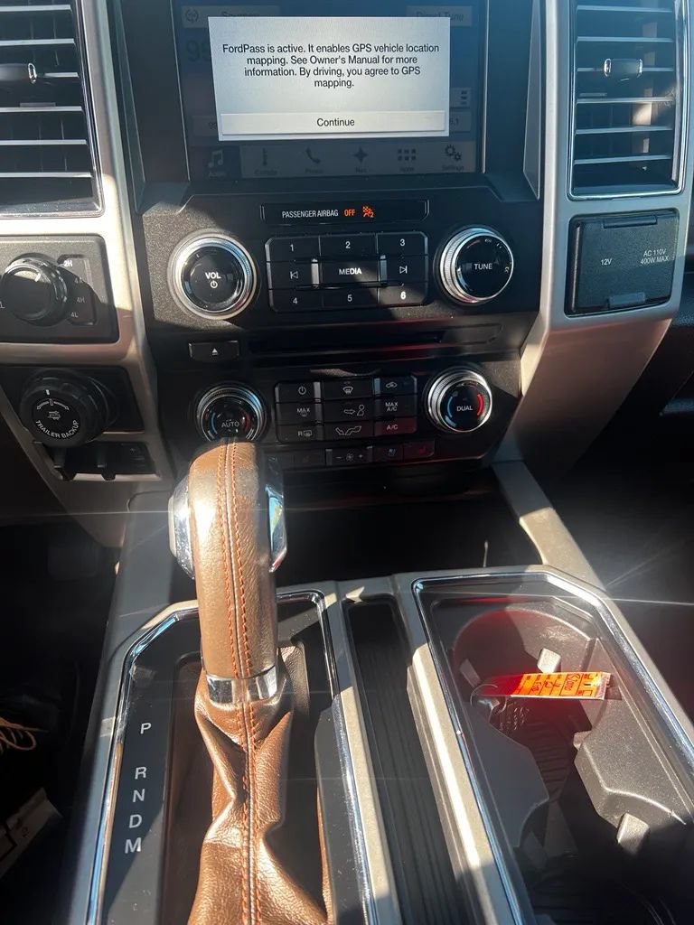 Used 2018 Ford F150 King Ranch w/ Equipment Group 601A Luxury AWD/4WD image 12