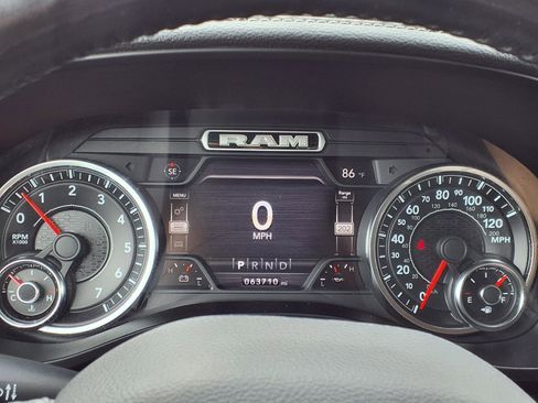 Used 2020 RAM 1500 Laramie AWD/4WD image 24