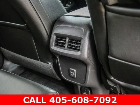 Certified 2024 GMC Terrain SLT AWD/4WD image 46