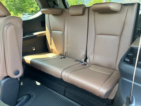 New 2026 Toyota Grand Highlander AWD Hybrid image 28