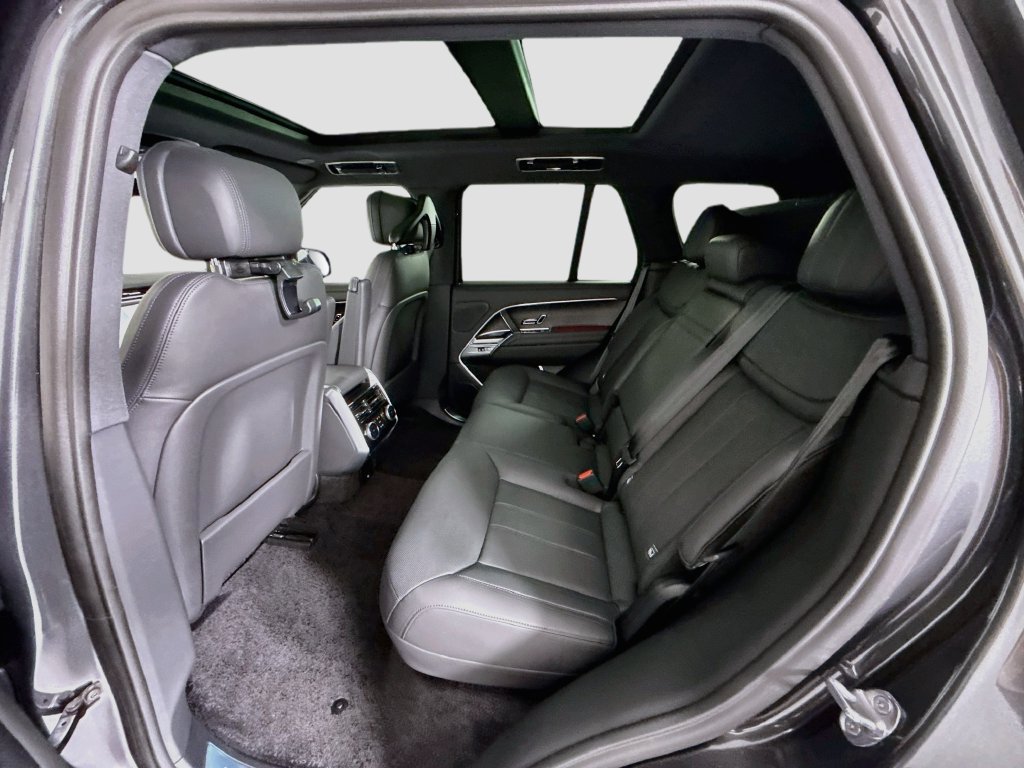New 2027 Land Rover Range Rover SE AWD/4WD image 22