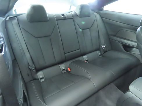 Certified 2025 BMW 430i Coupe w/ M Sport Package image 23