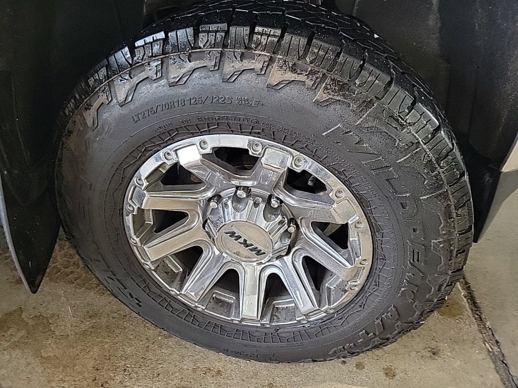 Used 2019 Chevrolet Silverado 3500 LT w/ LT Convenience Package AWD/4WD image 18