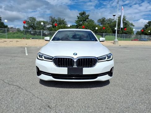 Used 2022 BMW 530i xDrive w/ Premium Package AWD/4WD image 10