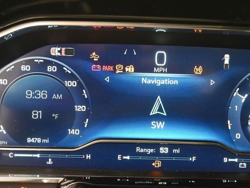 Used 2025 Chevrolet Silverado 1500 LT RWD image 10