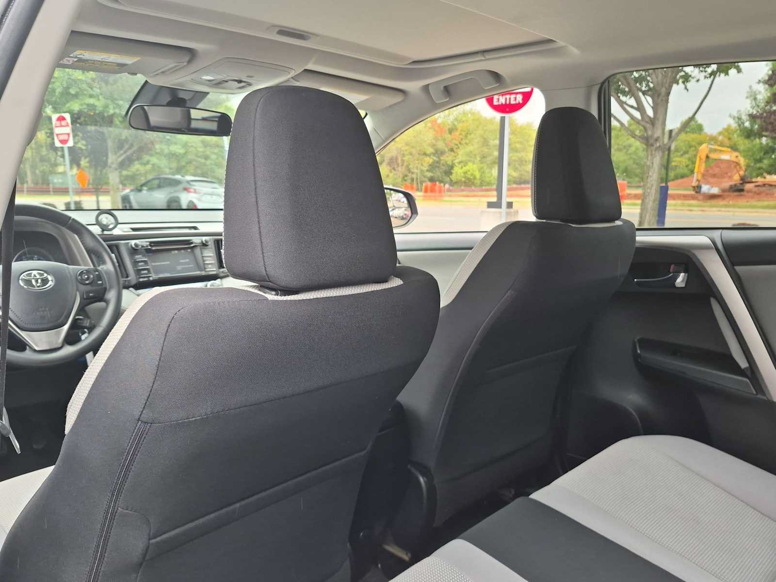Used 2017 Toyota RAV4 XLE w/ Plus Special Value Package AWD/4WD image 17