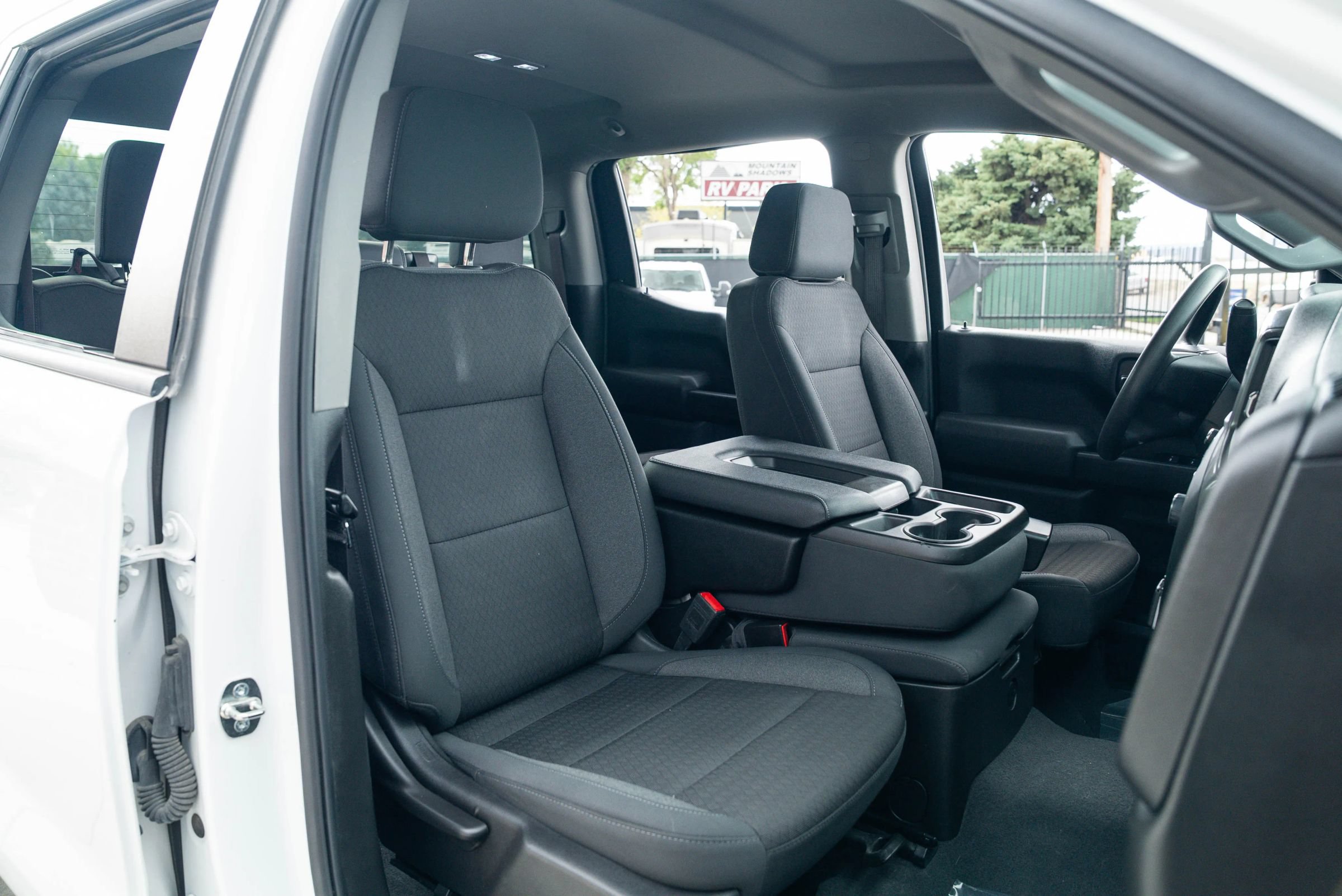 Used 2024 Chevrolet Silverado 1500 Custom w/ LPO, Dark Essentials Package AWD/4WD image 23