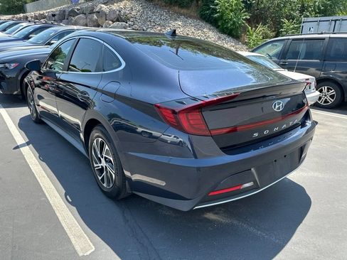 Used 2022 Hyundai Sonata Blue FWD image 5