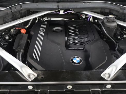 Used 2021 BMW X5 xDrive40i w/ Convenience Package AWD/4WD image 23