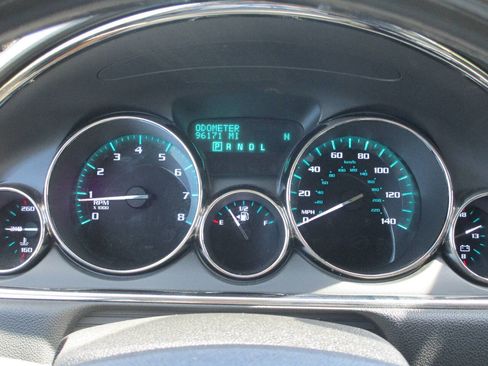 Used 2017 Buick Enclave Premium w/ Experience Buick Package image 18