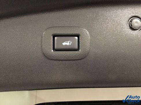 Used 2017 INFINITI QX80 4WD image 13