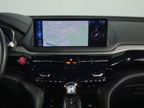 Used 2025 Acura MDX w/ Technology Package image 24