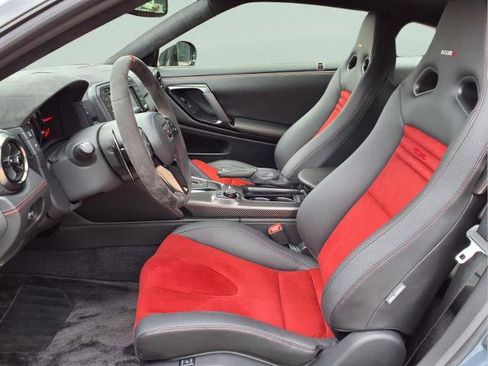 Certified 2024 Nissan GT-R NISMO w/ NISMO Appearance Package image 15