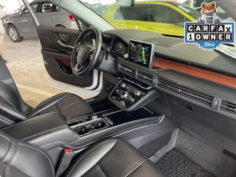 Used 2022 Lincoln Corsair Reserve w/ Equipment Group 201A image 16