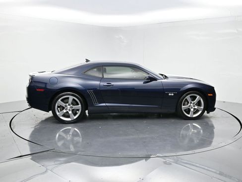 Used 2011 Chevrolet Camaro SS w/ RS Package image 4