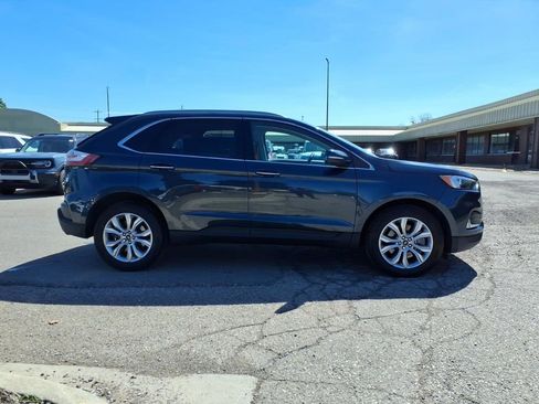 Used 2024 Ford Edge Titanium AWD/4WD image 6