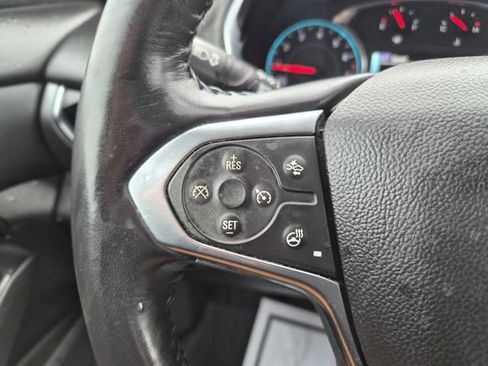 Used 2018 Chevrolet Traverse Premier w/ Driver Confidence II Package FWD image 23