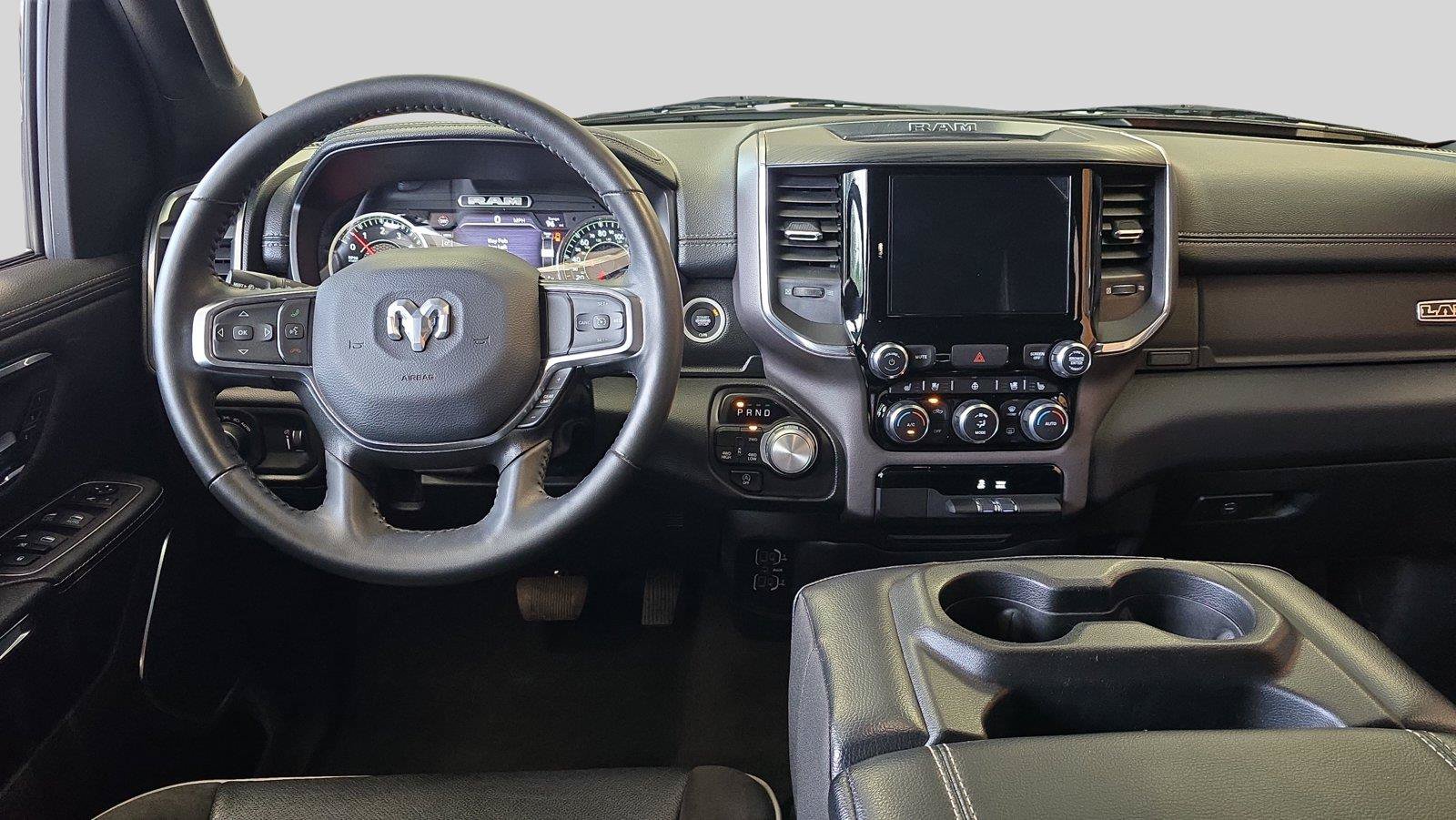 Used 2024 RAM 1500 Laramie AWD/4WD image 9