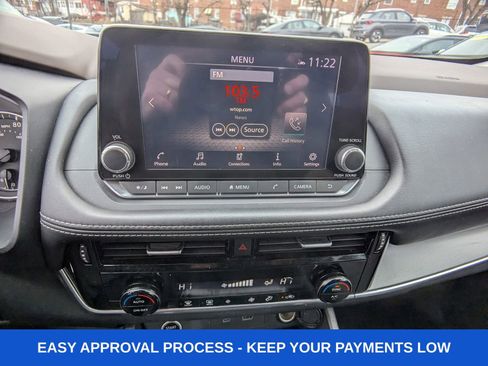 Used 2022 Nissan Rogue SV FWD image 27