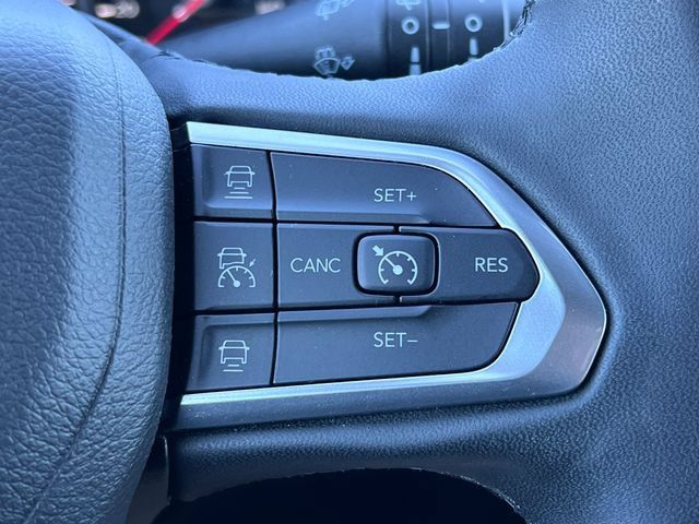Used 2024 Jeep Compass Limited AWD/4WD image 19