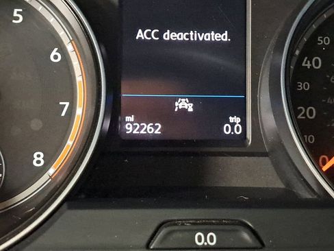 Used 2021 Volkswagen Atlas SE image 30