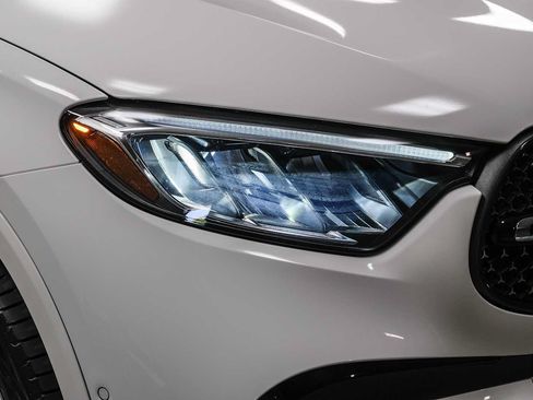 Certified 2026 Mercedes-Benz GLC 300 image 14