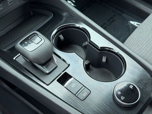 Certified 2023 Nissan Rogue SV AWD/4WD image 18