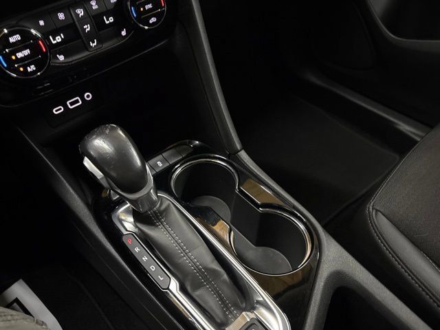 Used 2020 Buick Encore GX Select FWD image 41