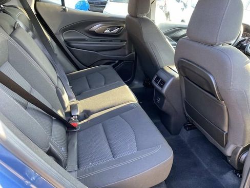 Used 2024 GMC Terrain SLE image 22