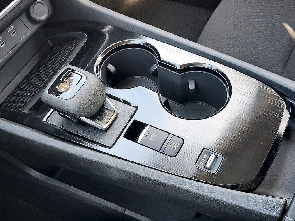 New 2027 Nissan Rogue S FWD image 18