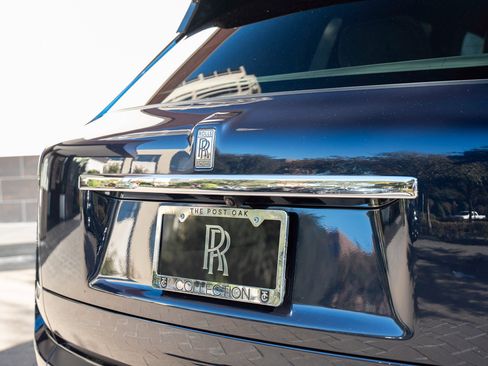 Certified 2022 Rolls-Royce Cullinan image 52