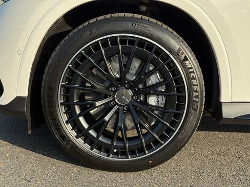 New 2026 Mercedes-Benz GLC 43 AMG GLC 43 AMG image 17