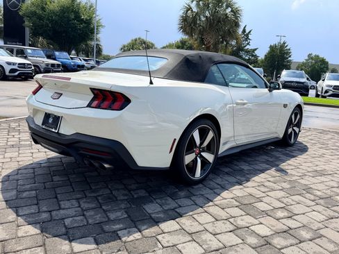 Used 2025 Ford Mustang GT Premium w/ 60th Anniversary Package RWD image 7