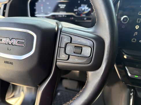 Used 2025 GMC Sierra 2500 AT4 w/ AT4 Premium Plus Package AWD/4WD image 13