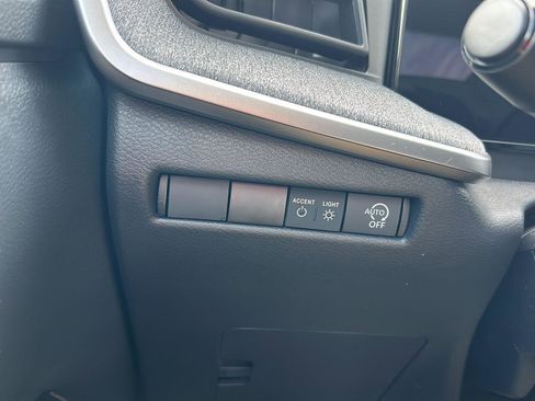 New 2026 Nissan Kicks SV image 16