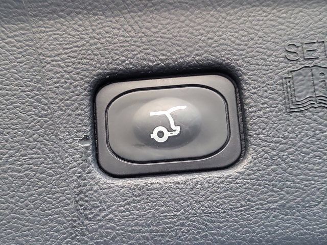 Used 2022 Ford Edge ST-Line AWD/4WD image 7