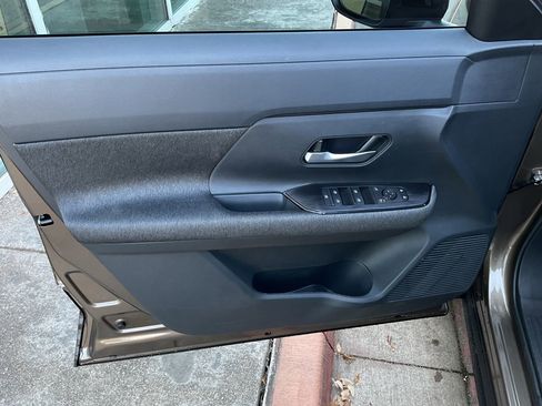 New 2026 Nissan Kicks SV image 12