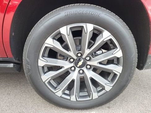 Used 2025 Chevrolet Tahoe High Country image 20