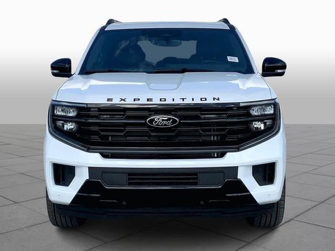 New 2026 Ford Expedition Platinum w/ Stealth Appearance Package image 3