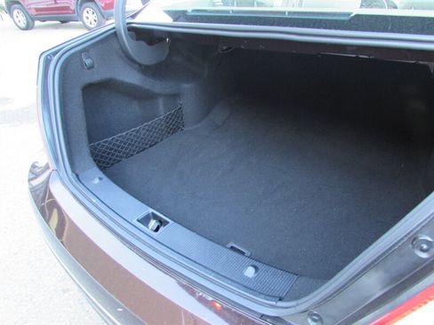 Used 2011 Mercedes-Benz C 300 Sedan image 24