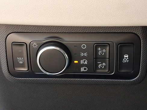 Certified 2024 Ford Mustang Mach-E Premium image 25