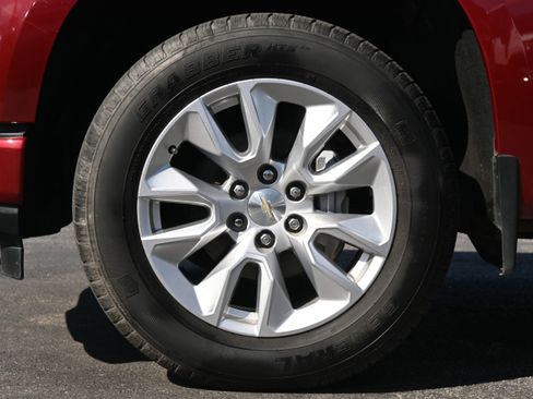 Used 2020 Chevrolet Silverado 1500 Custom w/ Custom Value Package image 20