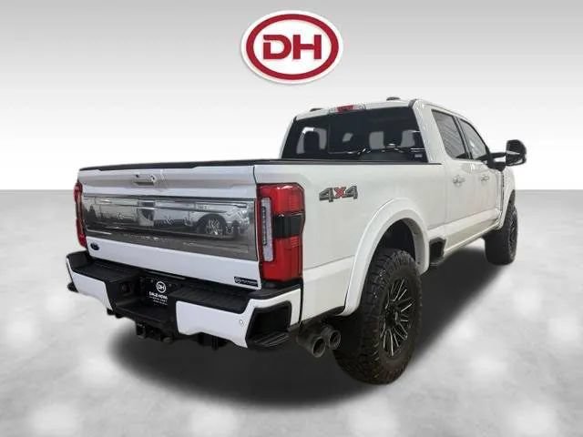 Used 2025 Ford F250 Platinum w/ Platinum Plus Package AWD/4WD image 13