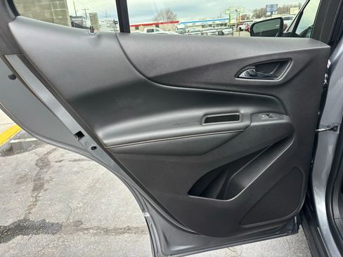 Used 2019 Chevrolet Equinox Premier image 15