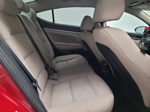 Used 2018 Hyundai Elantra SEL FWD image 19