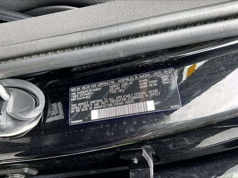 Used 2024 Volvo XC90 B6 Plus AWD/4WD image 20