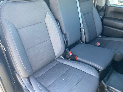 Used 2024 Chevrolet Silverado 3500 W/T image 30