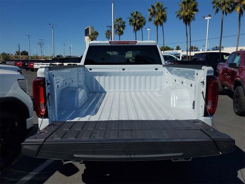 New 2026 GMC Sierra 1500 SLT w/ SLT Premium Package image 6