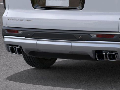 New 2026 Chevrolet Traverse LT w/ Driver Confidence Package image 14